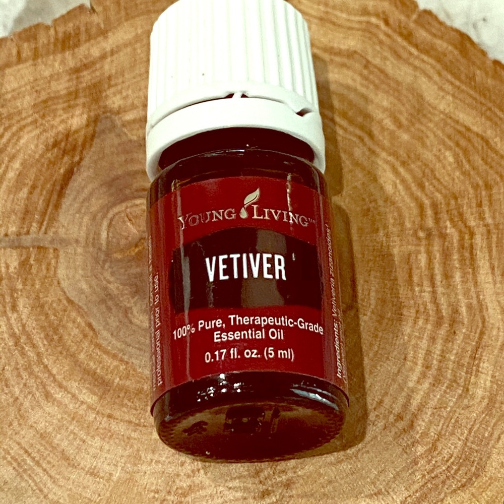 Vetiver Essential Oil. 5mL